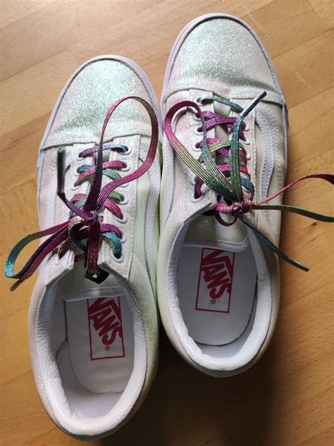 schuhe farbwechsel sonne